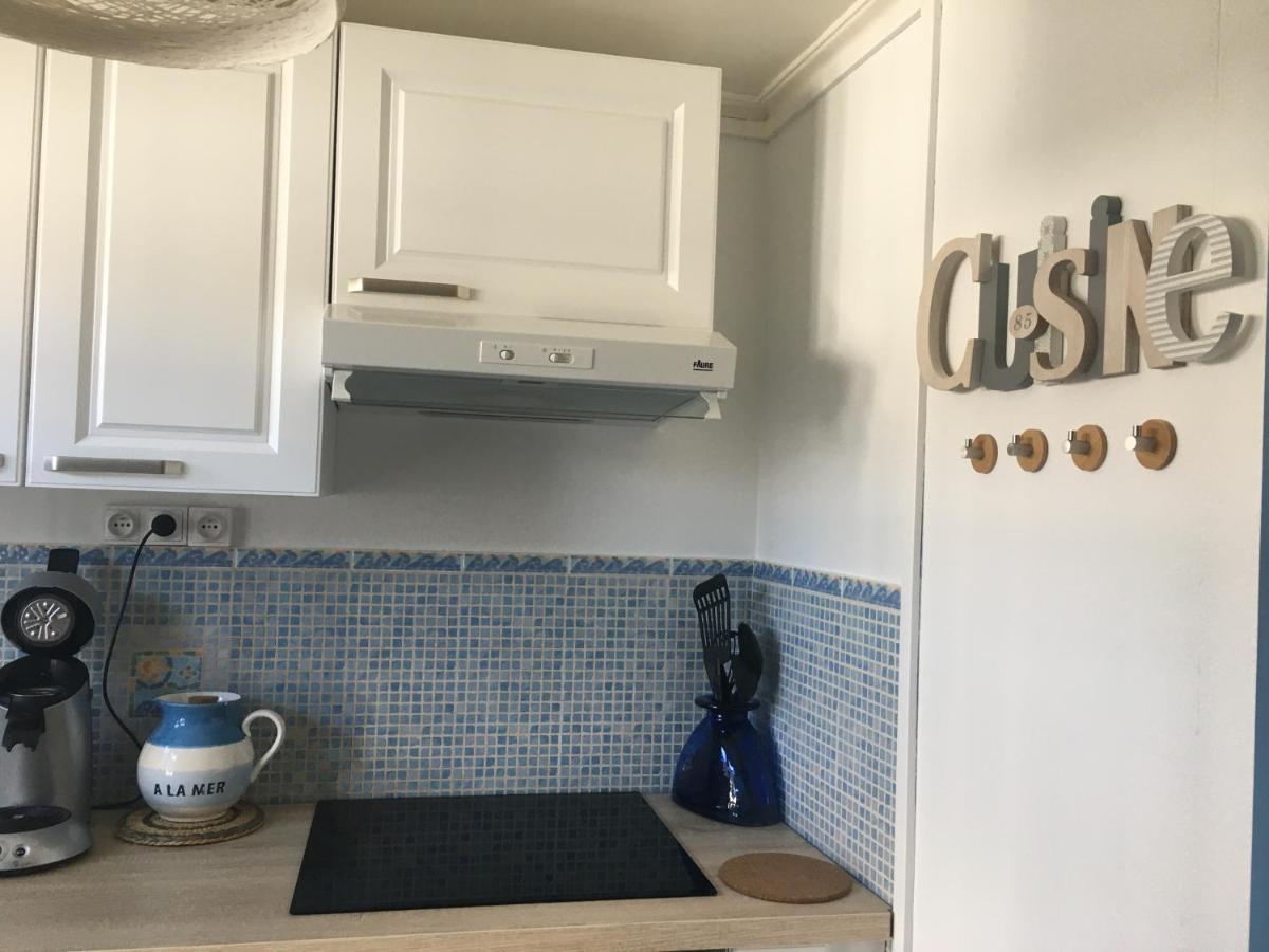 Maison de pays à 2 pas de la mer et du centre La Tranche-sur-Mer Esterno foto